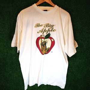 "THE BIG APPLE" VINTAGE SAAD COLLECTION TEE